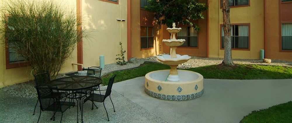 Pan American Inn And Suites Albuquerque Exterior foto